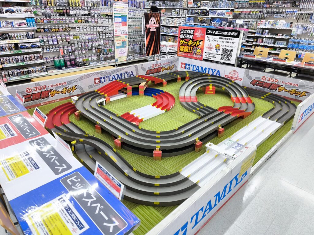 サーキットのレイアウトがよくわかる一枚